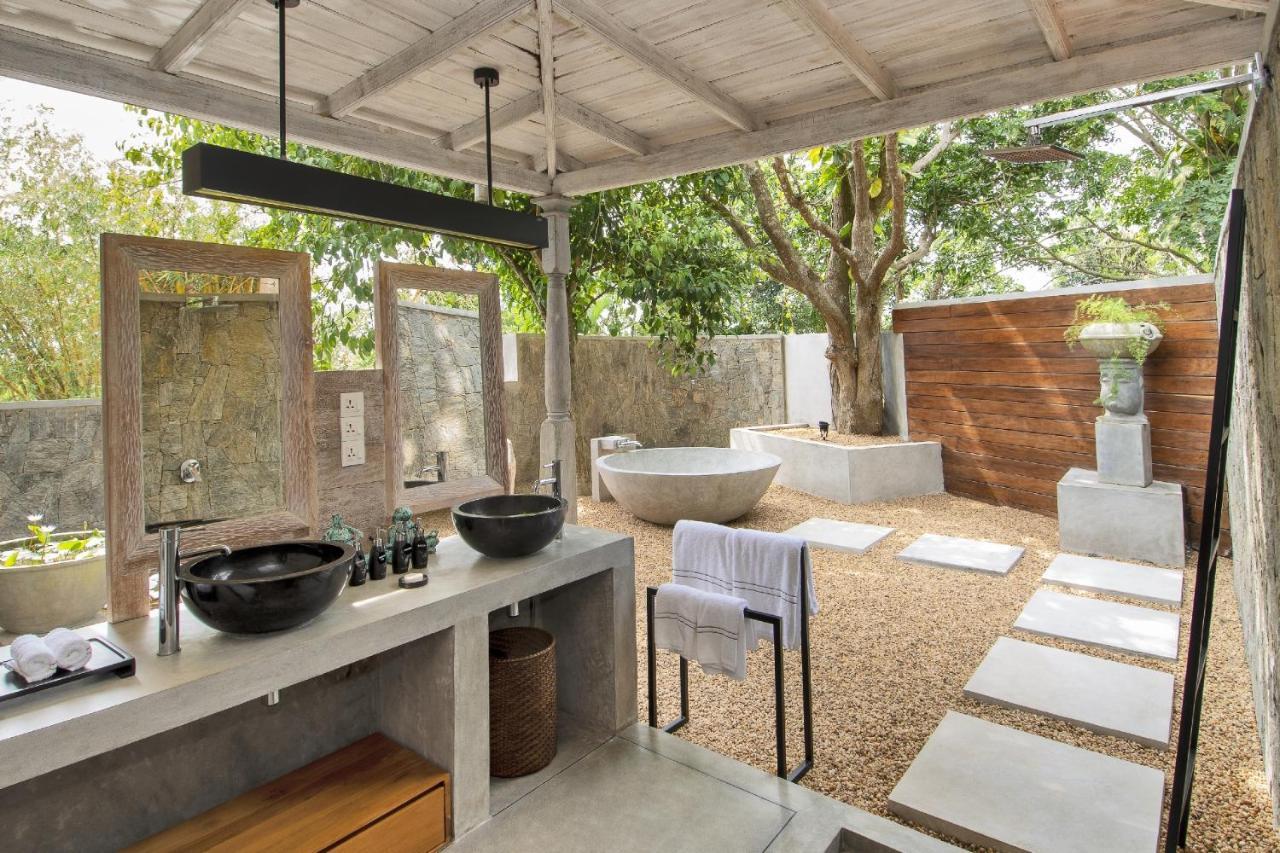 Two Bedroom Colonial mansion with Pool